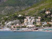 levanto12_small.jpg